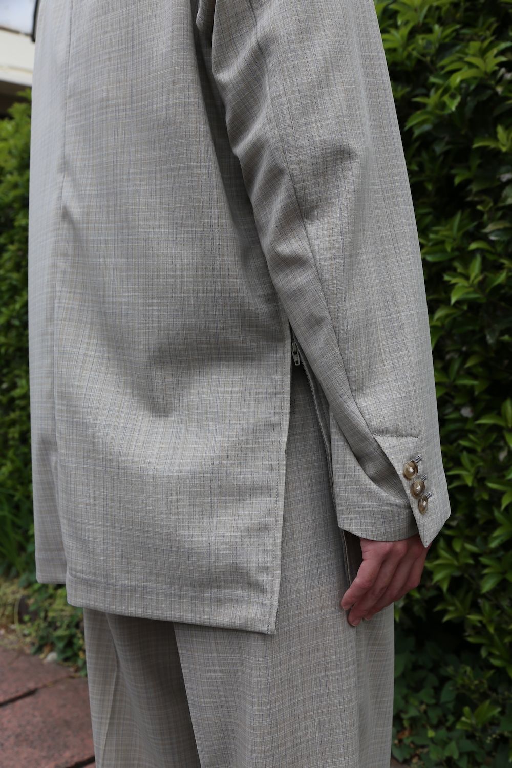 YOKE SIDE OPEN COUBLE-BREASTED JACKET(YK21SS0193J) style. 2021.04.23.