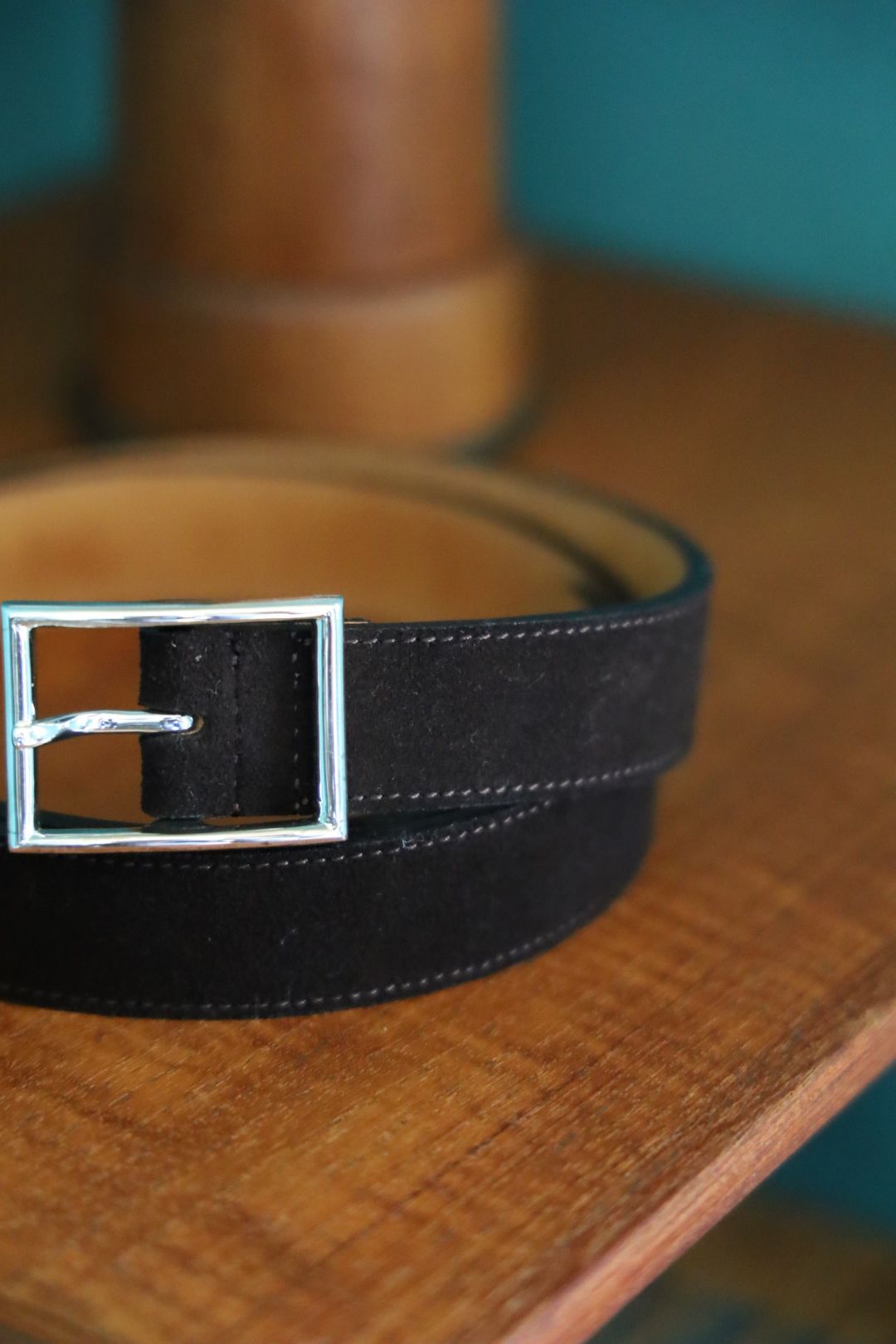 ショロジュエリーベルト Rectangle Narrow Buckle Belt (XOBL004M/L)Brown Suede☆7月17日(木)発売！