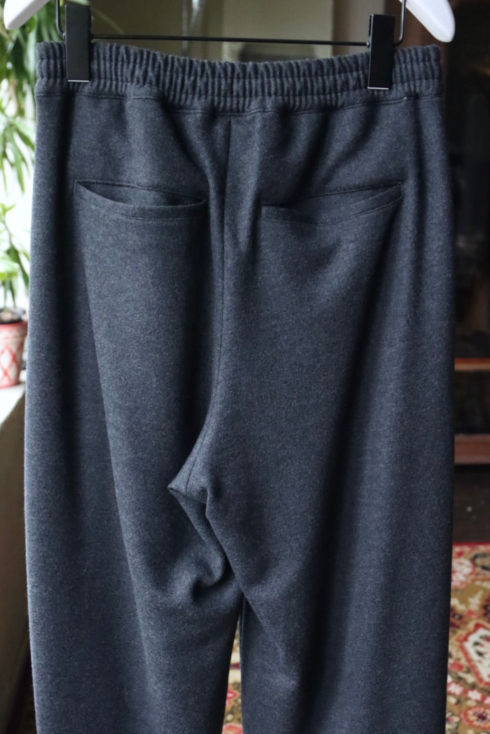 グラフペーパー 25AW Wool Smooth Flannel Easy Wide Pants(GU253-40223B)GRAY☆10月4日(土)新作発売！