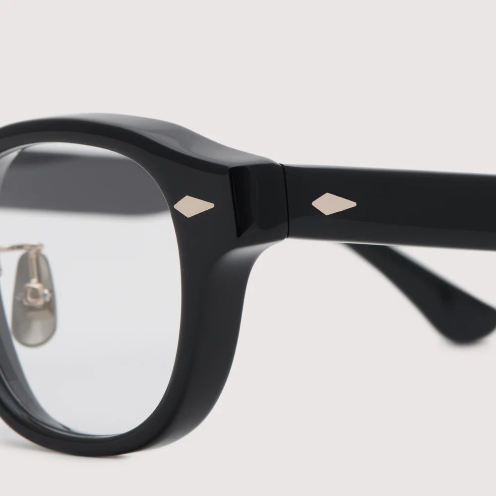 ノチノオプティカル "NOCHINO FR" #1.GLOSS BLACK × CLEAR to GREY (調光モデル)
