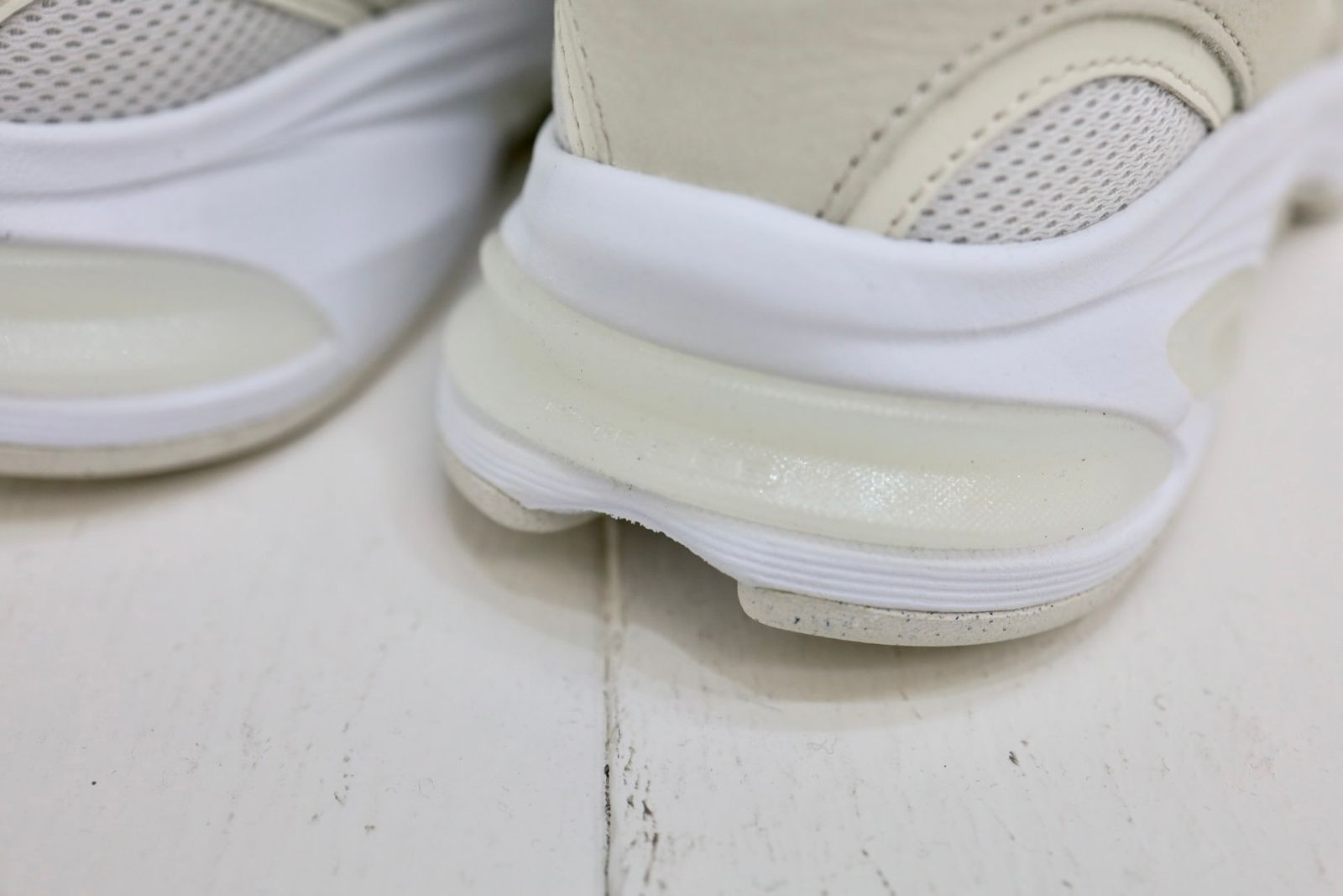 コムデギャルソンオム COMME des GARCONS HOMME×New Balance 2010V(HQ-K102-001) WHITE