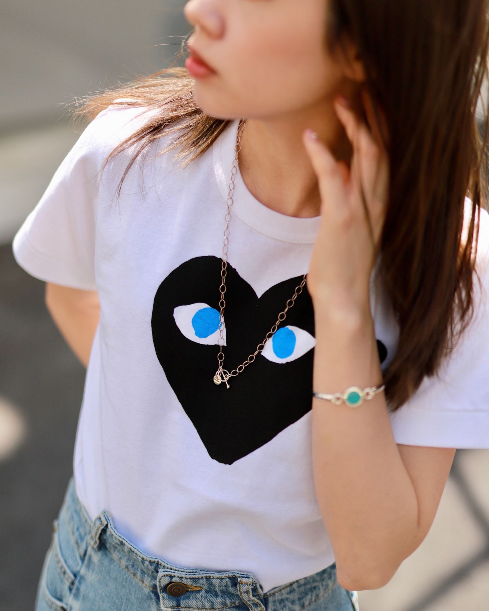 PLAY COMME des GARCONS 新作Blackハート With Blue Eyes Tシャツ style.2023.4.14