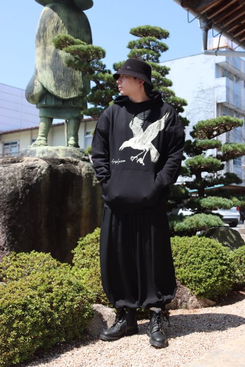 Yohji Yamamoto×New Era CROW PRINT SWEAT PULLOVER HOODIE style.2022.4.12.