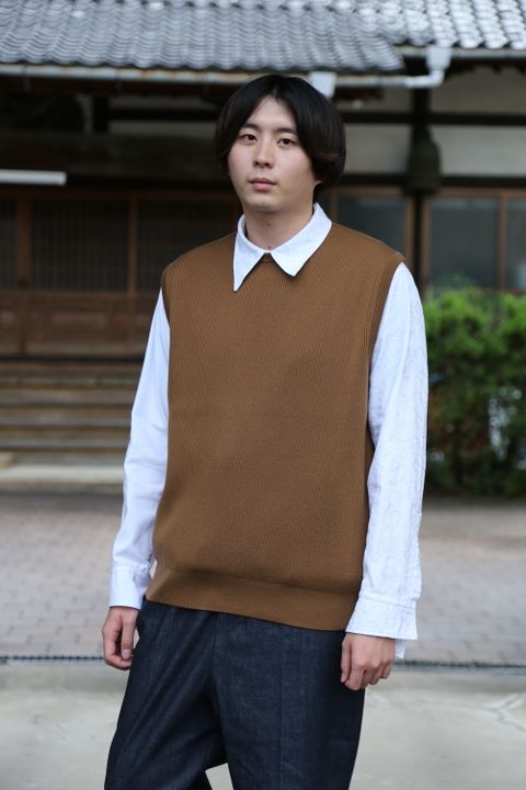 COMME des GARCONS HOMME 綿ナイロンウェザーフーデッドコート"KAHKI"style.2020.9.13.