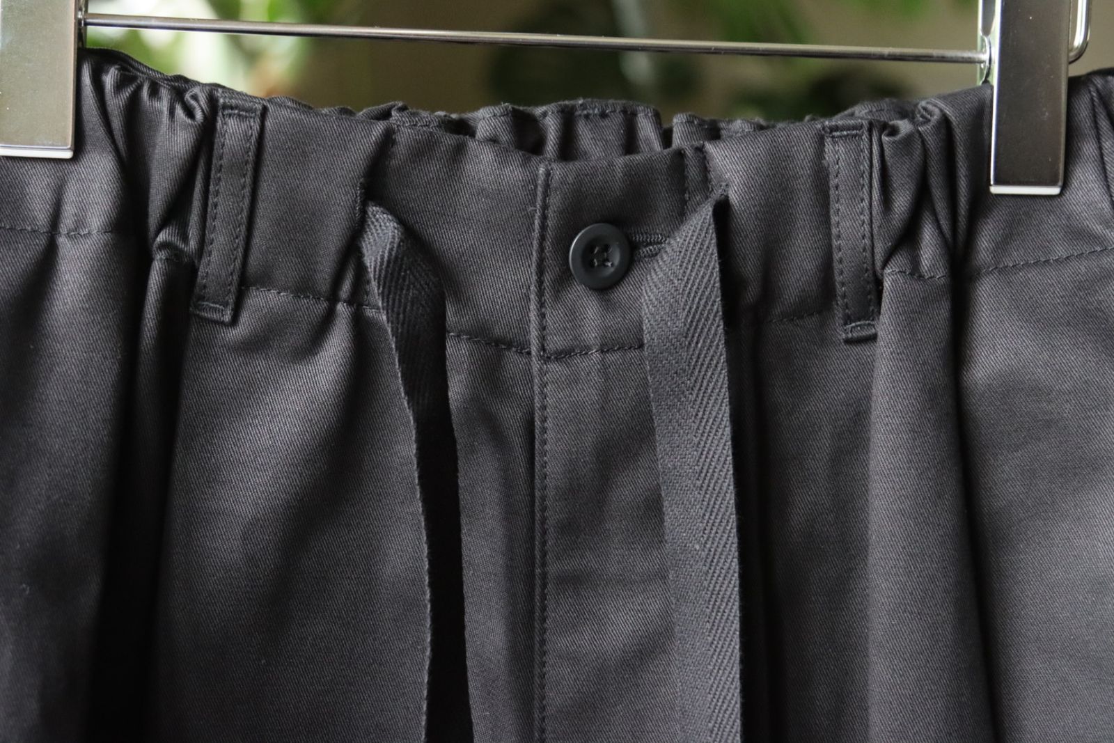 イズネス23SS バルーンイージーショートパンツ BALLOON EZ SHORT PANTS(1003SPA02-1)BLACK