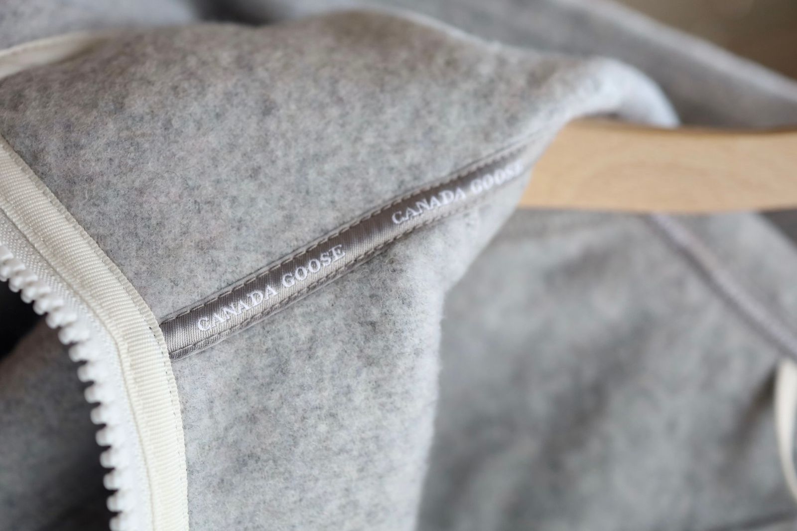 カナダグース レディース Chilliwack Fleece Bomber White Label(7102WW)Silverbirch Heather☆新作発売！