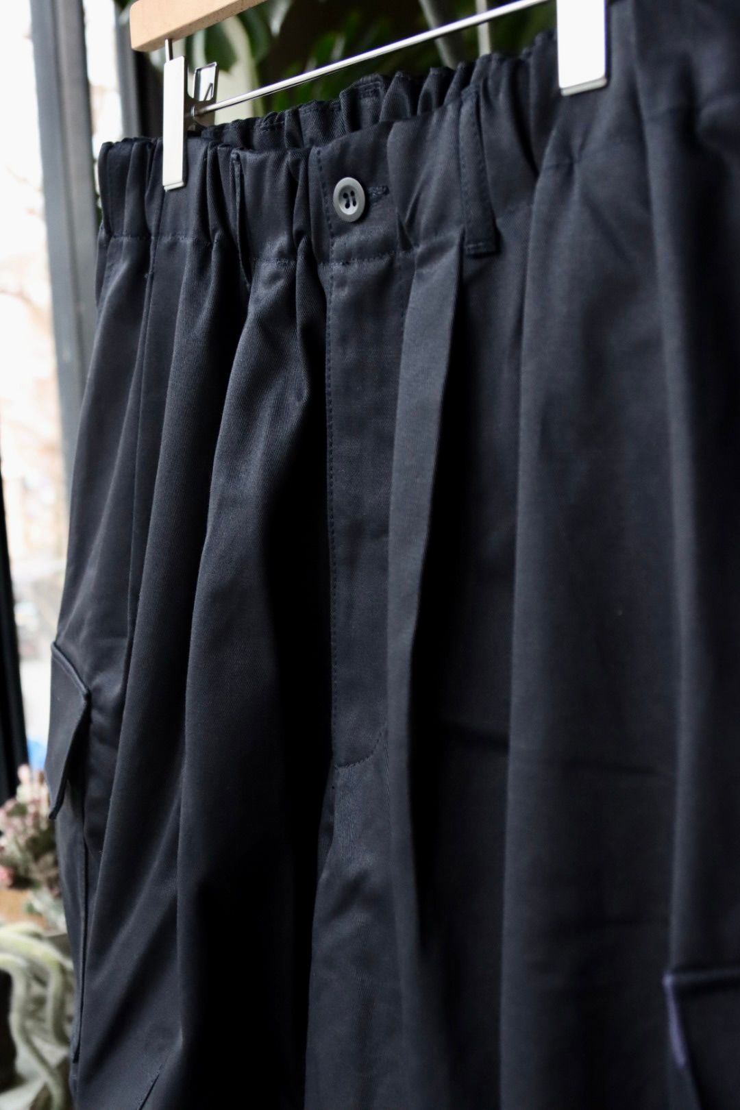 イズネス23SSショーツ BALLOON EZ CARGO SHORTS(1005SSPT04)NAVY☆3月10日発売！