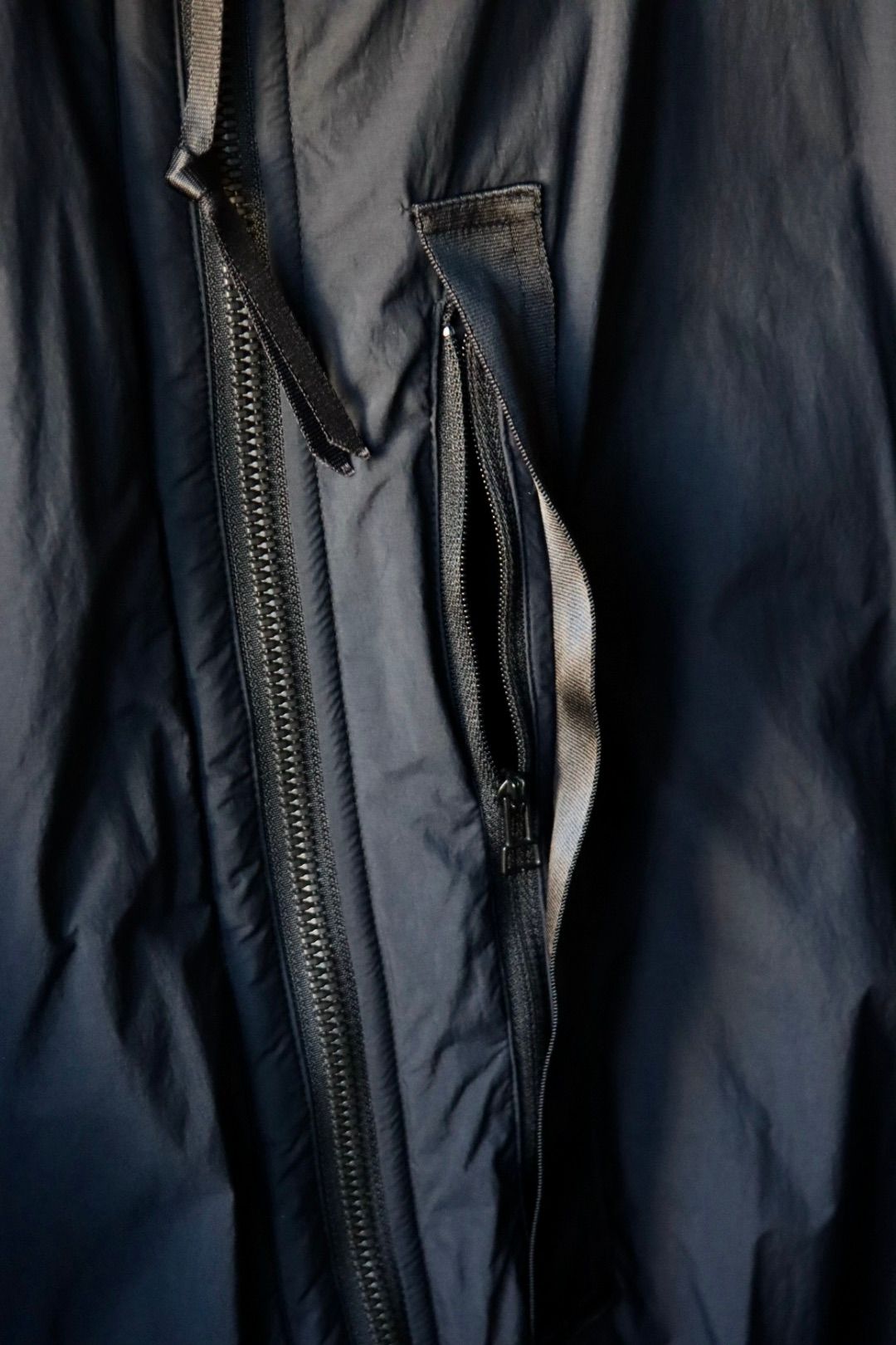 プロダクトトゥエルブ Primaloft Puffer Jacket (25AW-PBL01)BLACK