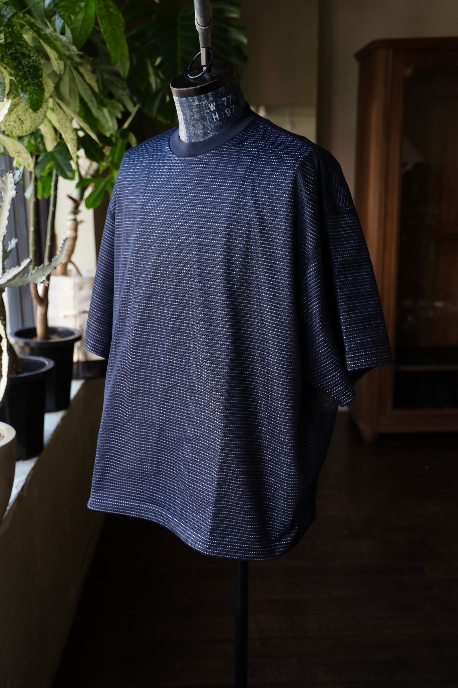 イズネス25SS BALLOON BORDER LAYERED MESH T-SHIRT(25SS_07_1006SSCS08-2)NAVY×WHITE border