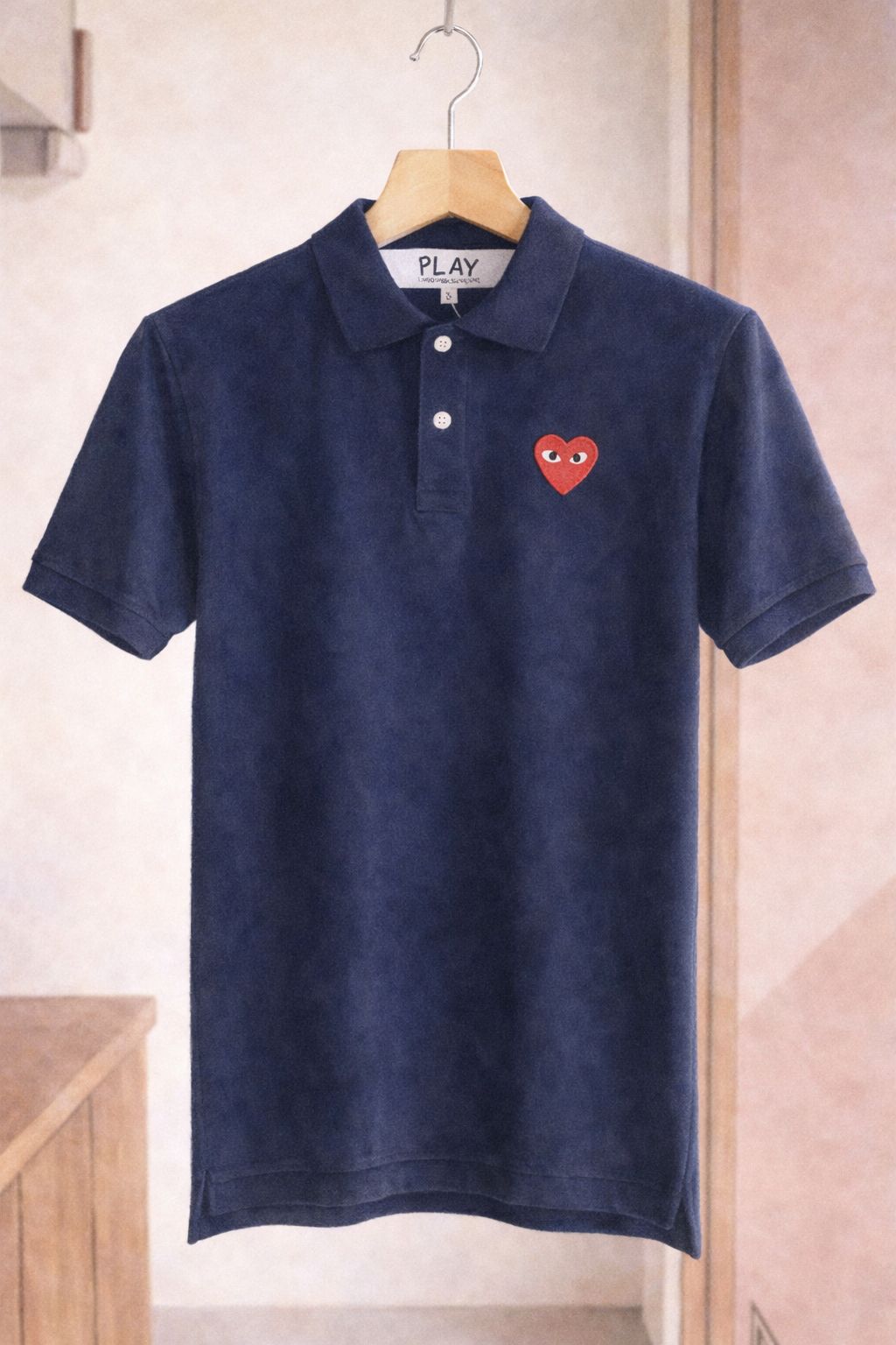 PLAYプレイコムデギャルソン ポロシャツ(AX-T006-051)NAVY(REDハート)