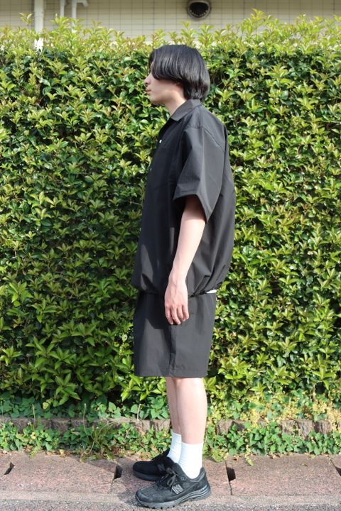 is-ness BALLOON WIDE SHIRT(1022SSSH03) style.2022.4.25