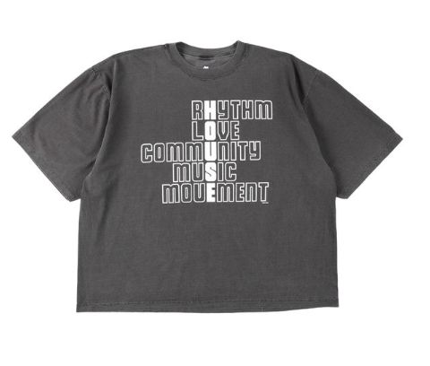 イズネスミュージック 25SS HOUSE RHYTHM T-SHIRT(IMP5_07_HOUSERHYTHMT01)SUMI(CHARCOAL)