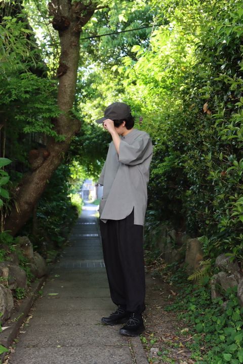 Ets.Materiaux Band Collar Short Sleeve Shirt style. 2022.05.11.