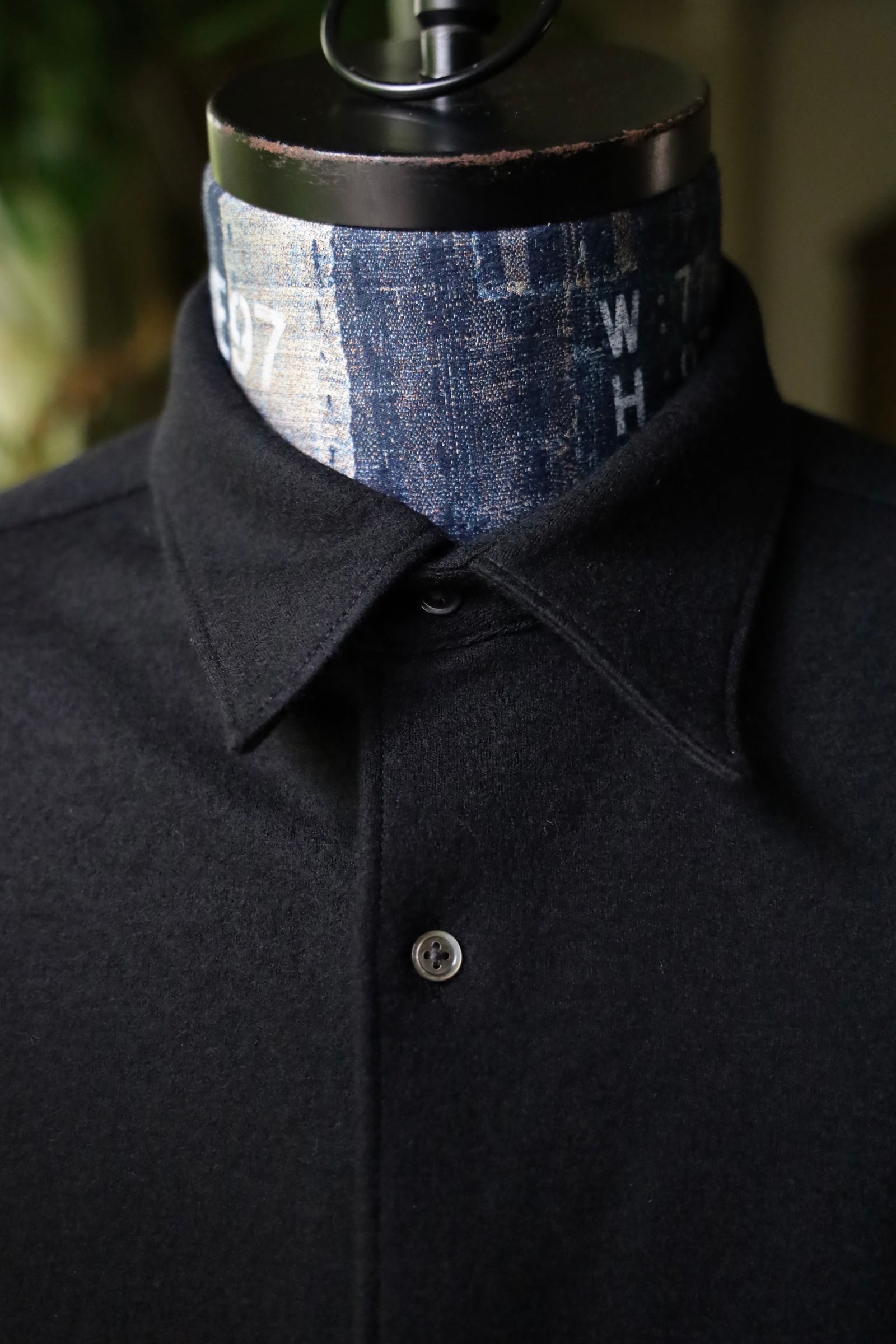 24AW Graphpaper ウールスムースシャツ ブラック サイズ2 24AW Graphpaper ウールスムースシャツ ブラック サイズ2 - トップス
