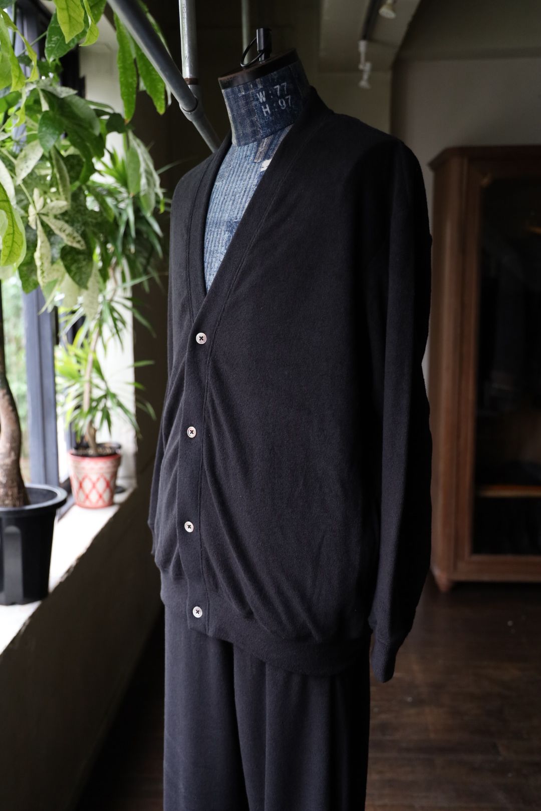 ReFresh!Service. “UTILITY PILE CARDIGAN SET-UP”(BLACK)