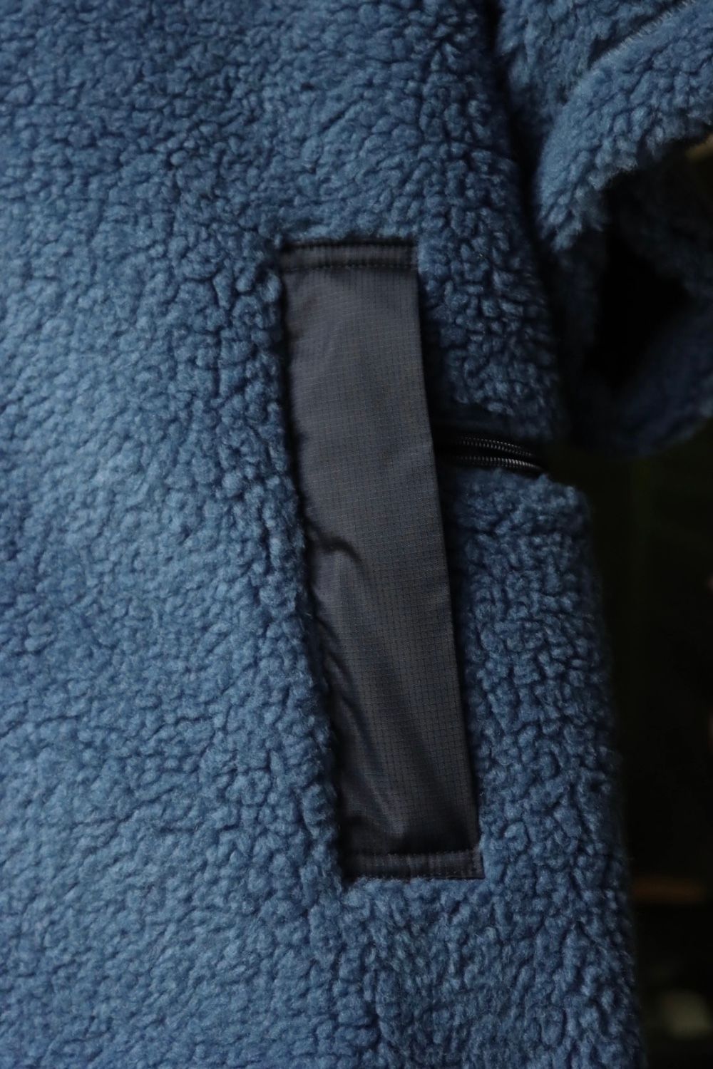 イズネス 22AW FLEECE T SHIRT (1004AWCS06)BLUE