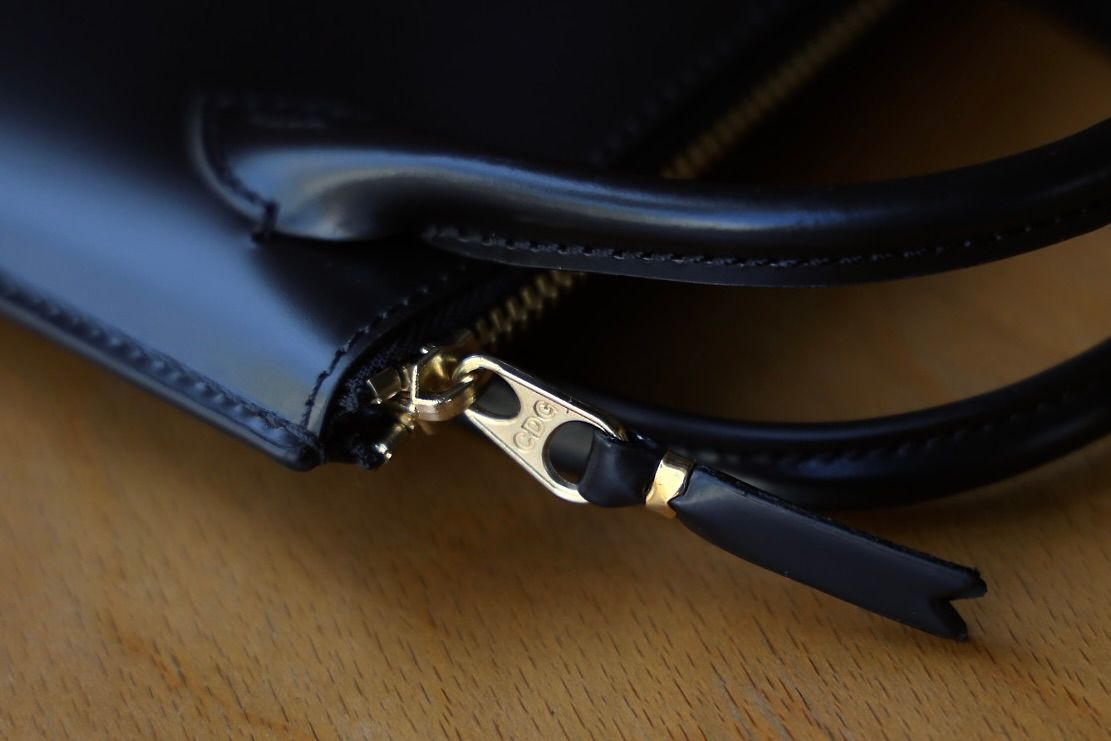 コムデギャルソン HANDELS ARECALF ZIP POUCH M (8Z-U810-051)BLACK☆9月6日発売！