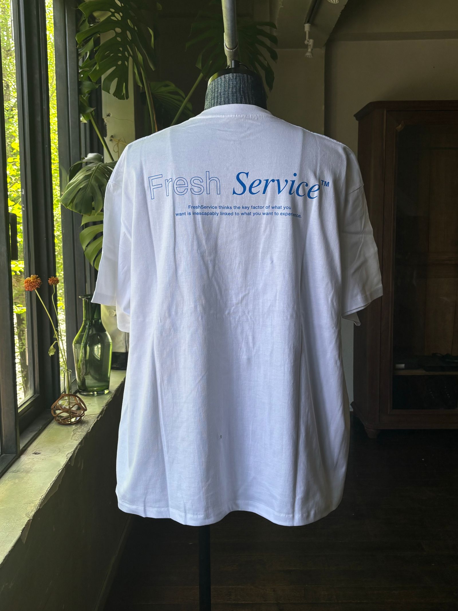FreshService - フレッシュサービス 24SS CORPORATE PRINTED S/S TEE (FSC241-70122)BLUE  | mark