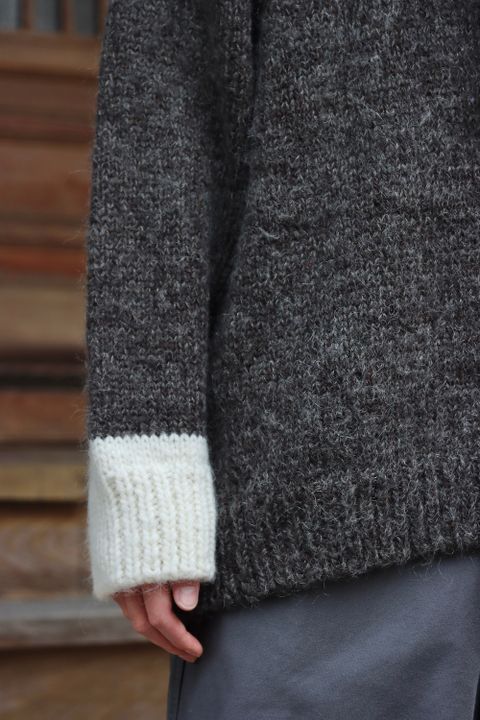 doublet STUFFED CAT HAND-KNITTING PULLOVER(21AW30KN50) style.2021.9.13.