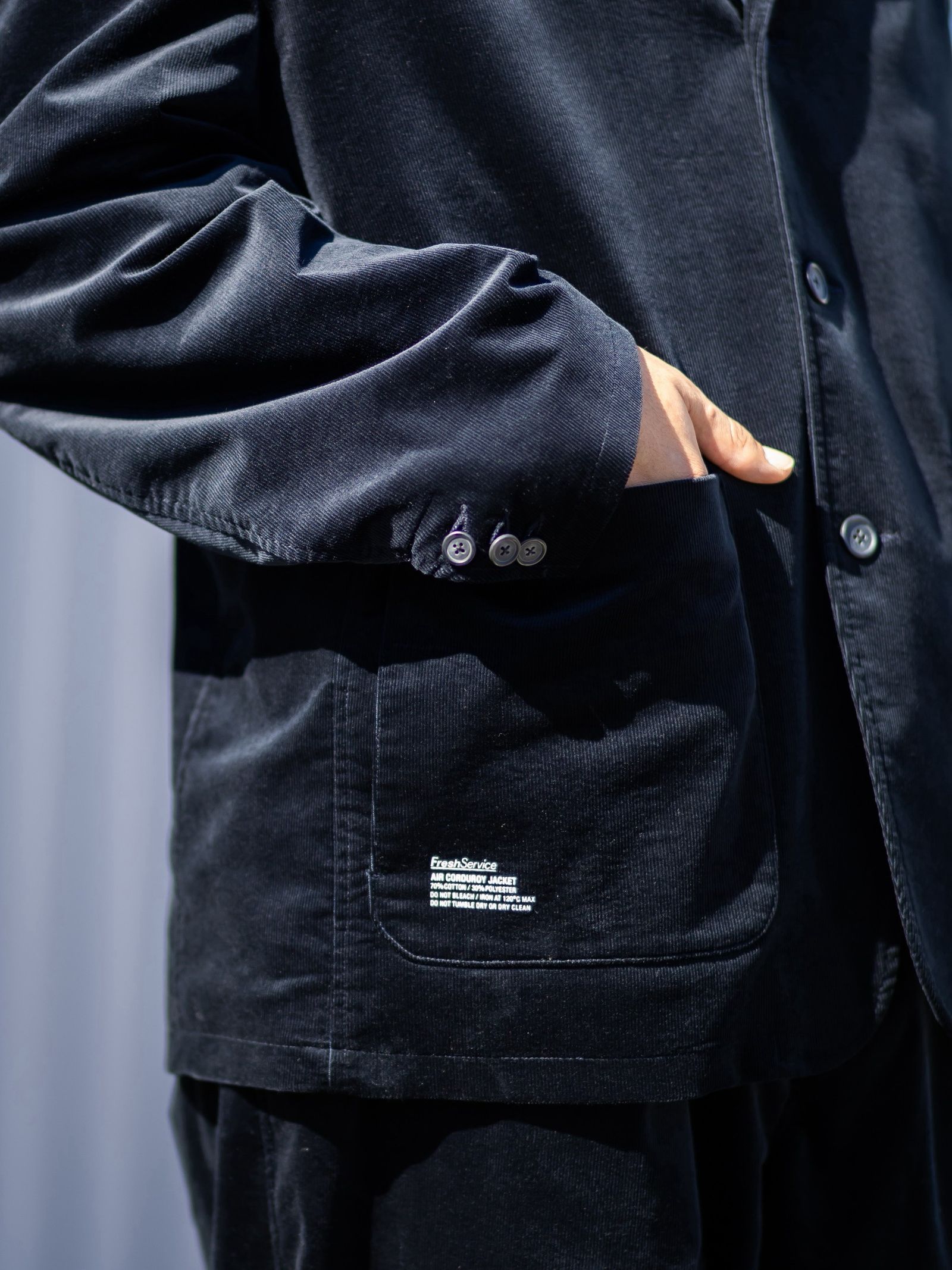 FreshService AIR CORDUROY JACKET (NAVY) MARKスタイル！