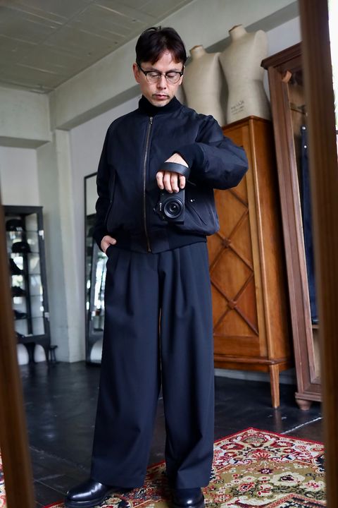 MARKAWARE マーカウェア Organic Wool Survival Cloth® Triple Pleated Wide Trousersスタイル