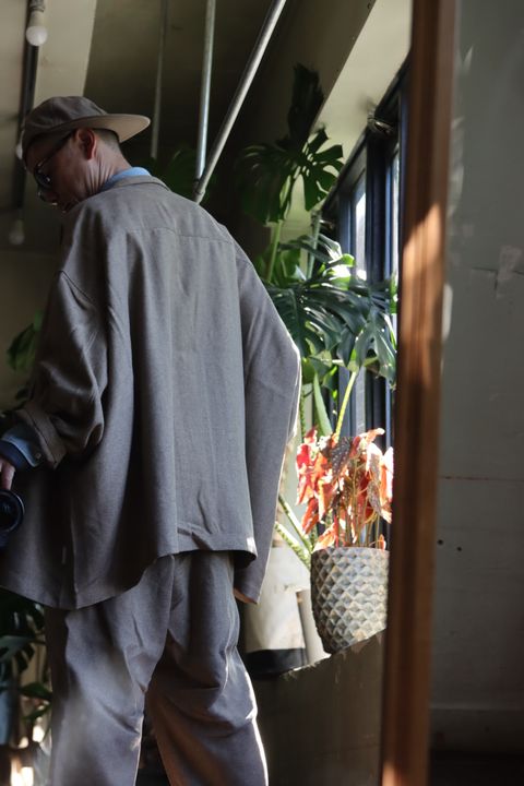 S.F.C 23FW TAILORED SHIRT JACKET"BEIGE"スタイル