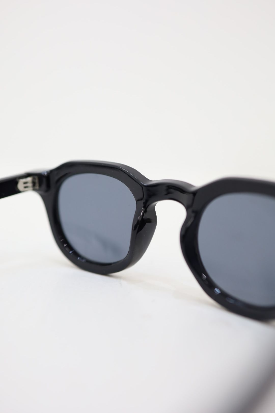 イズネスミュージック is-ness 26SS サングラス VEGA SUNGLASSES(IMP7_44_SUNGLASSES5S04)BLACK☆新作発売！