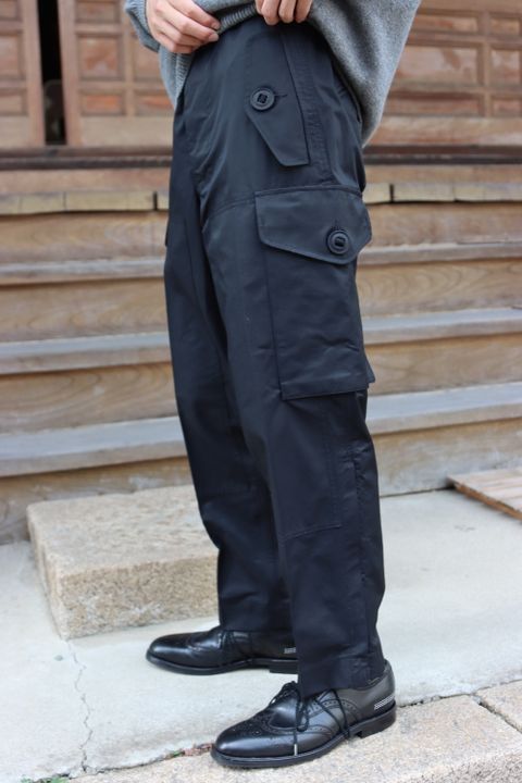 COMME des GARSONS HOMME ラムウール天竺ロゴ刺繍ニット(HH-N007-051) style.2021.09.26
