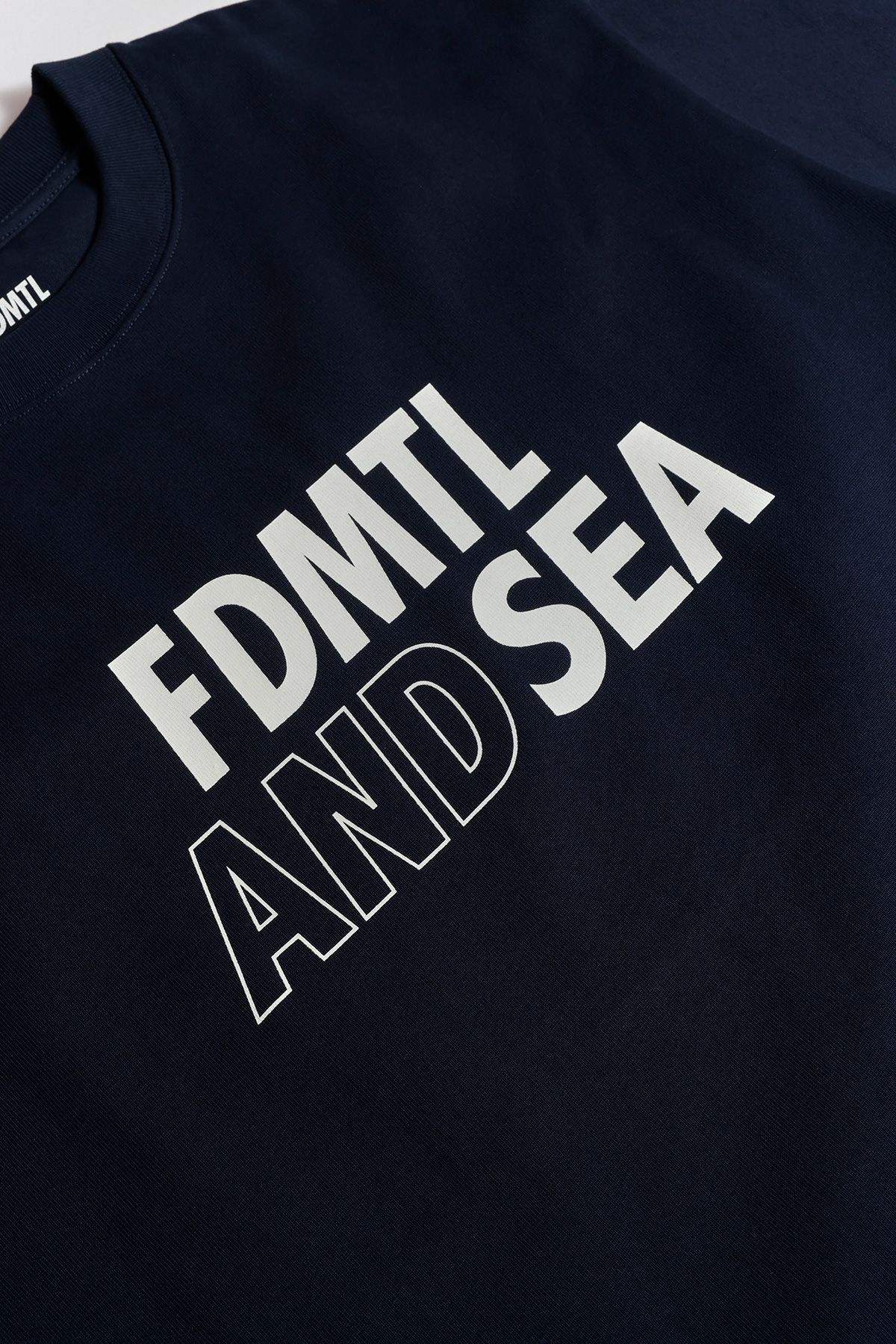 ファンダメンタル Tシャツ FDMTL×WIND AND SEA"LOGO TEE"NAVY☆10月5日(土)発売！