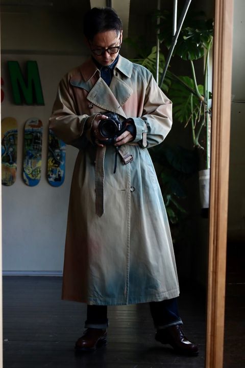 YOKE 23SS SPRAY PRINTED TRENCH COATスタイル