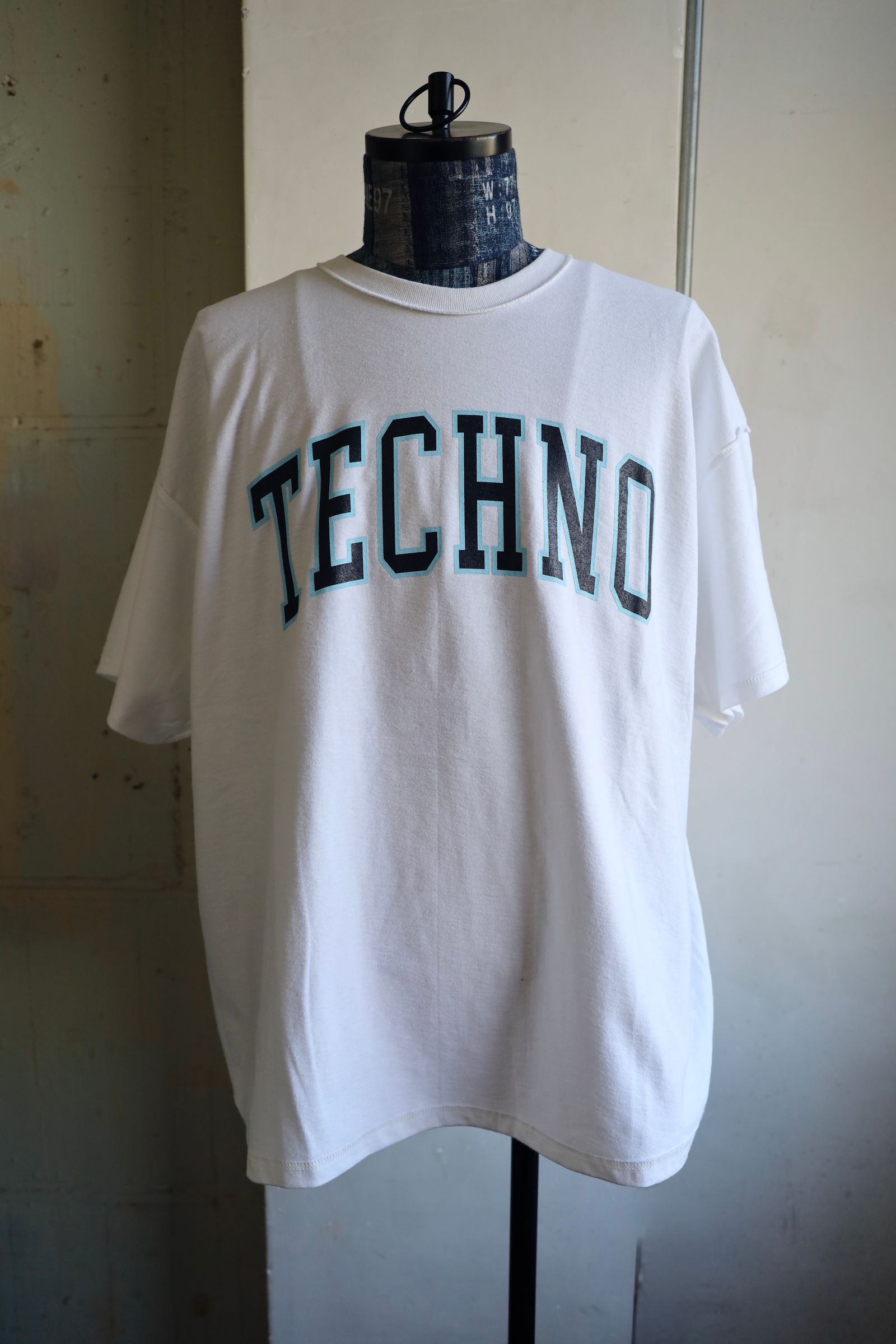 is-ness - イズネスミュージック 25SS TECHNO T-SHIRT