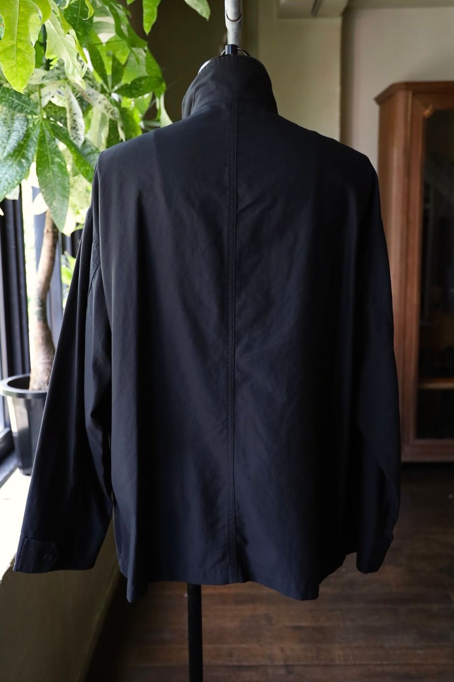 グラフペーパー 25AW Cotton Cupro Back Satin Military Jacket(GM253-30344)BLACK☆9月6日(土)発売！