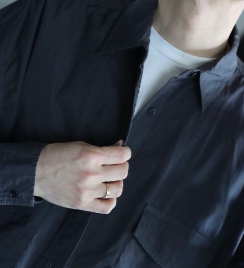 Graphpaper 22SS Garment Dyed Poplin Fatigue Shirt"C.GRAY"style.