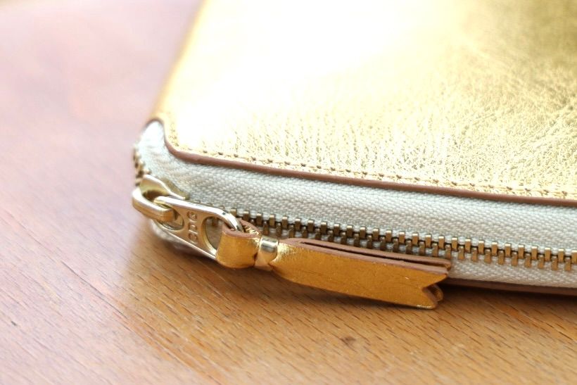 コムデギャルソン 二つ折りZIP財布 (8Z-B021-051) GOLD☆4月11日再入荷！