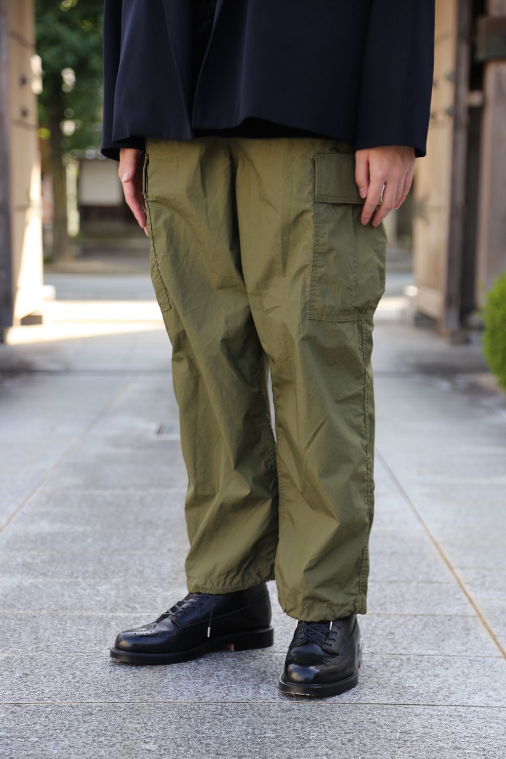 FreshService UTILITY OVER CARGO PANTS(FSW-21-PT_80) style.2021.7