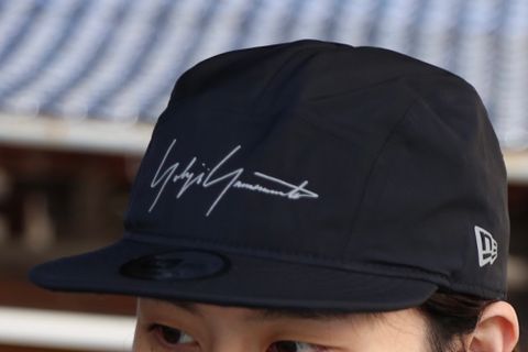 Yohji Yamamoto 新作半袖 コットン Tシャツ シグネチャーロゴ パリ ブラック レギュラーフィット style.2020.11.4