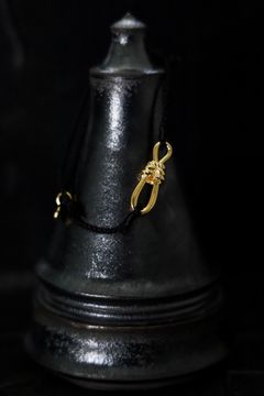 XOLO JEWELRY ショロジュエリー / Twisted Rope Link Silk Code Bracelet-Gold- (BLACK)☆6月17日再入荷！