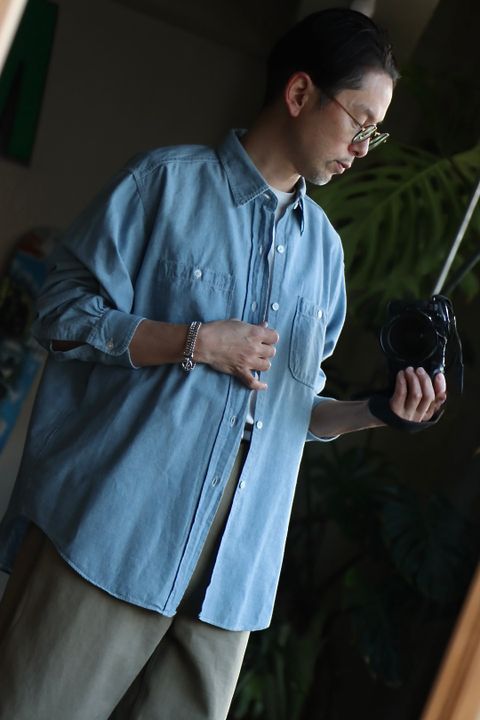 A.PRESSE 23SS Washed Chambray Shirtスタイル