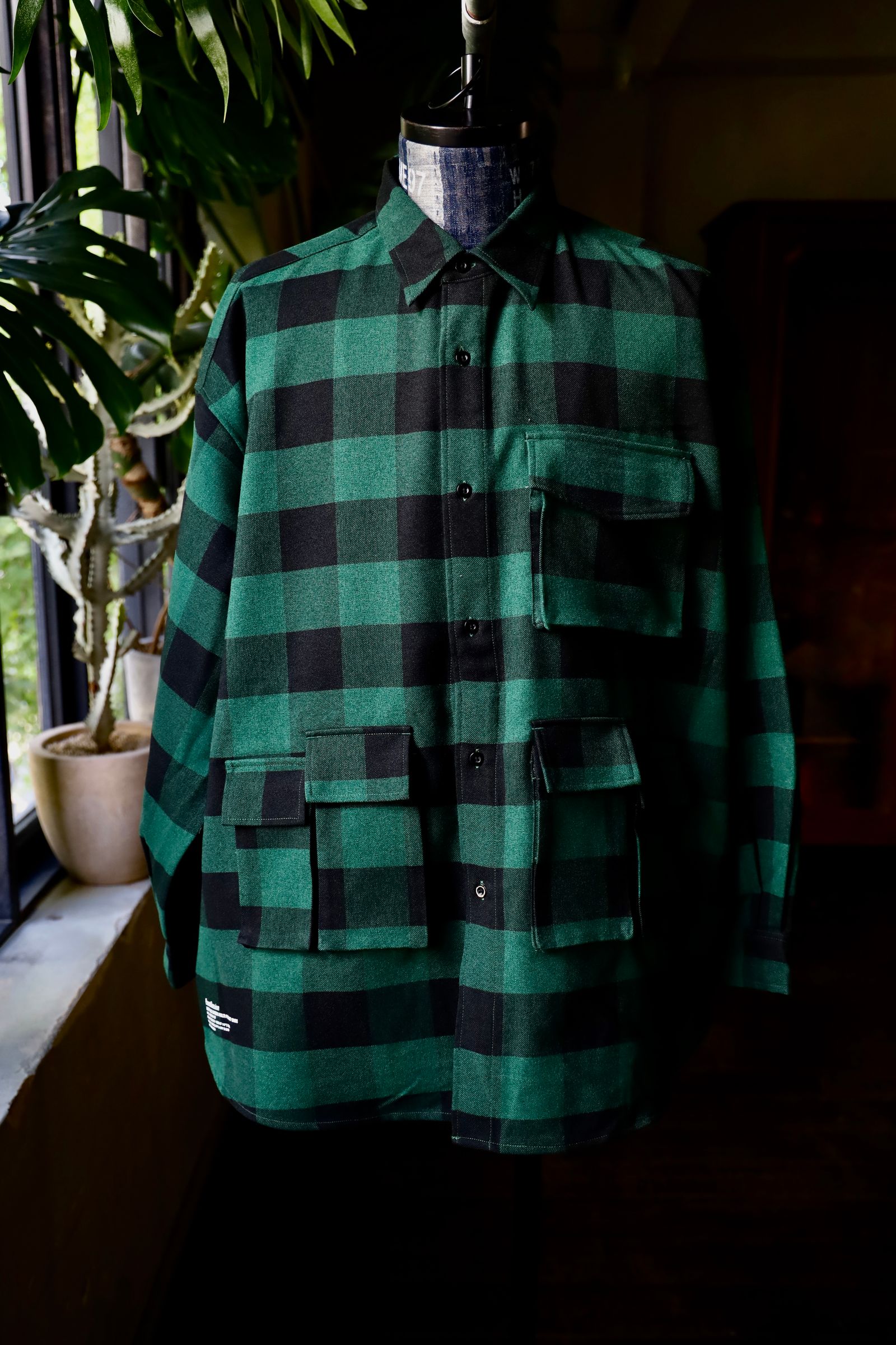 フレッシュサービス BUFFALO CHECK MULTI POCKET SHIRT(FSC243-50133)GREEN CHECK