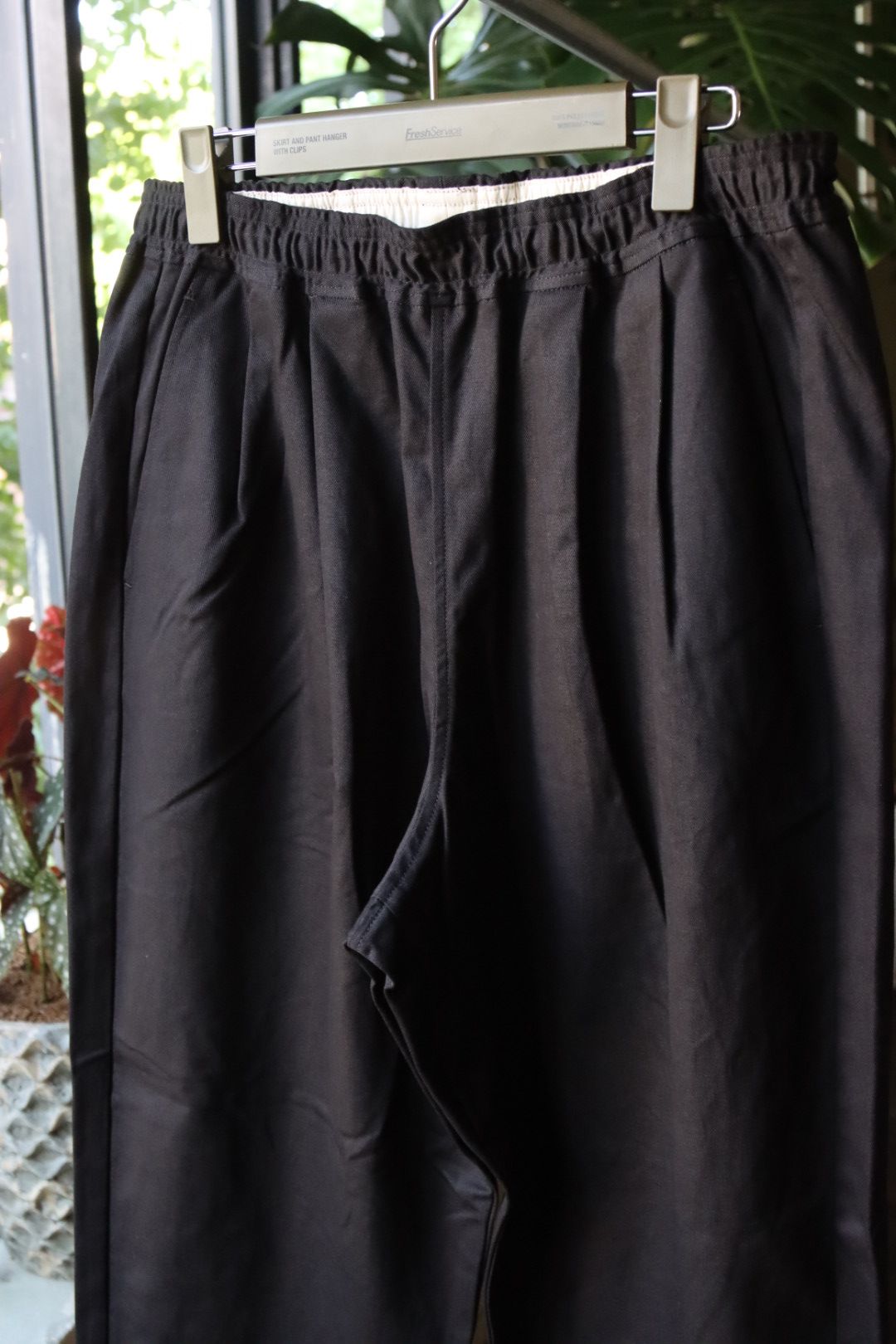 フレッシュサービス CORPORATE EASY CHINO PANTS(FSC253-40093B)BLACK☆8月2日(土)発売！