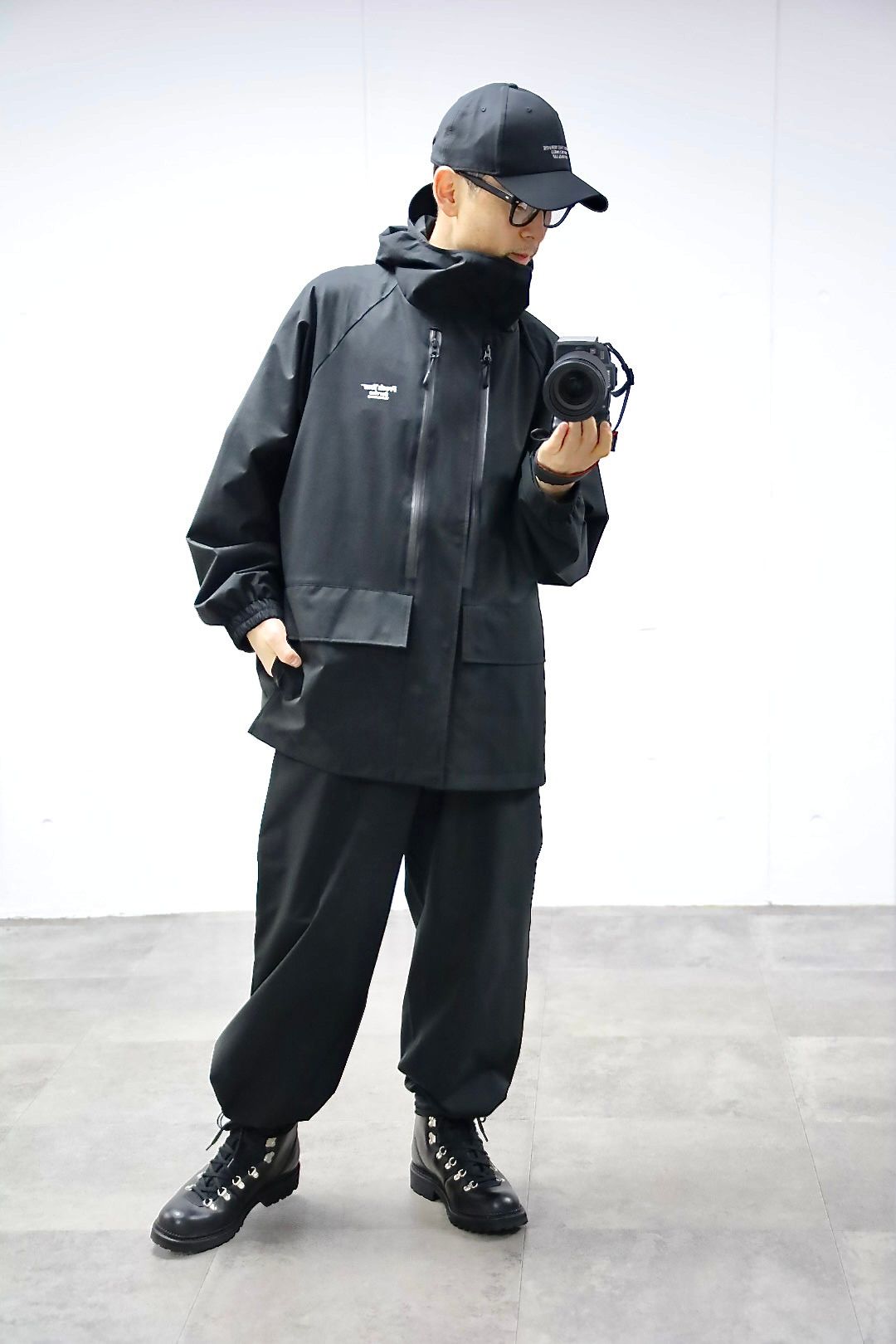 FreshService 26SS WATERPROOF TACTICAL SHELL"BLACK"スタイル