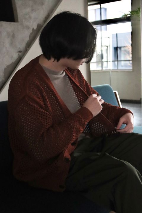 YOKE MESHED KNIT CARDIGAN(YK22SS0345S) style.2022.2.19