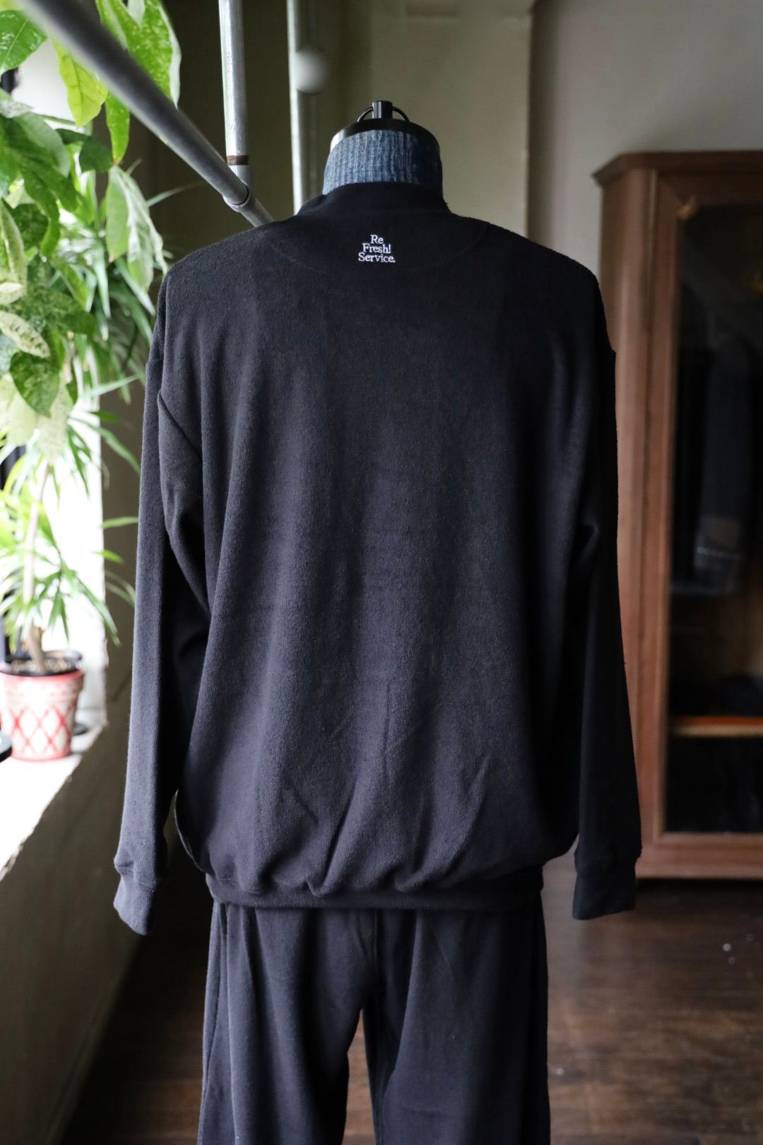 ReFresh!Service. “UTILITY PILE CARDIGAN SET-UP”(BLACK)