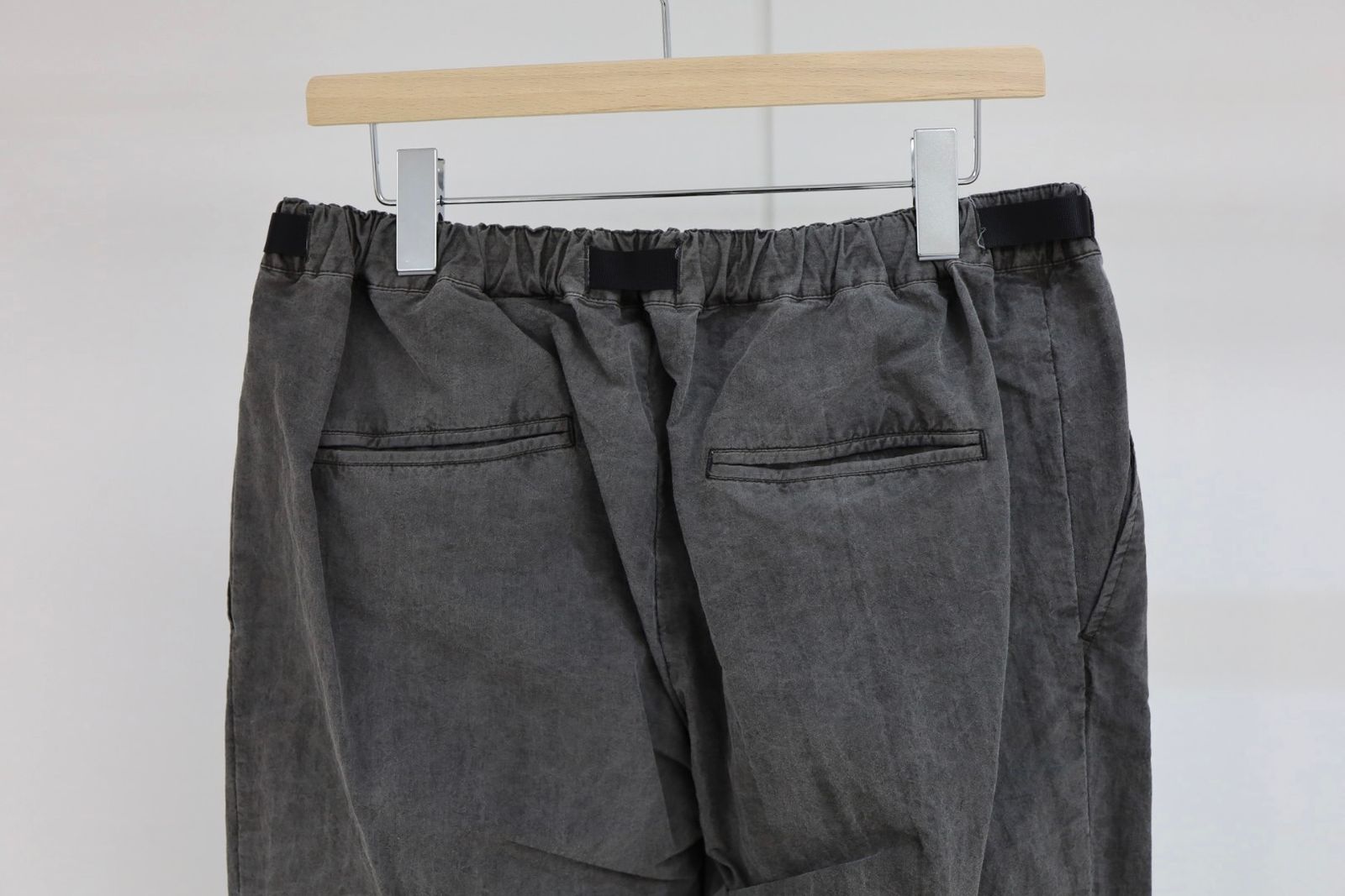 イズネス 26SS パンツ Pigment-Dyed Long Pants(26SS_08_25AWPT01W) BLACK ☆新作発売！