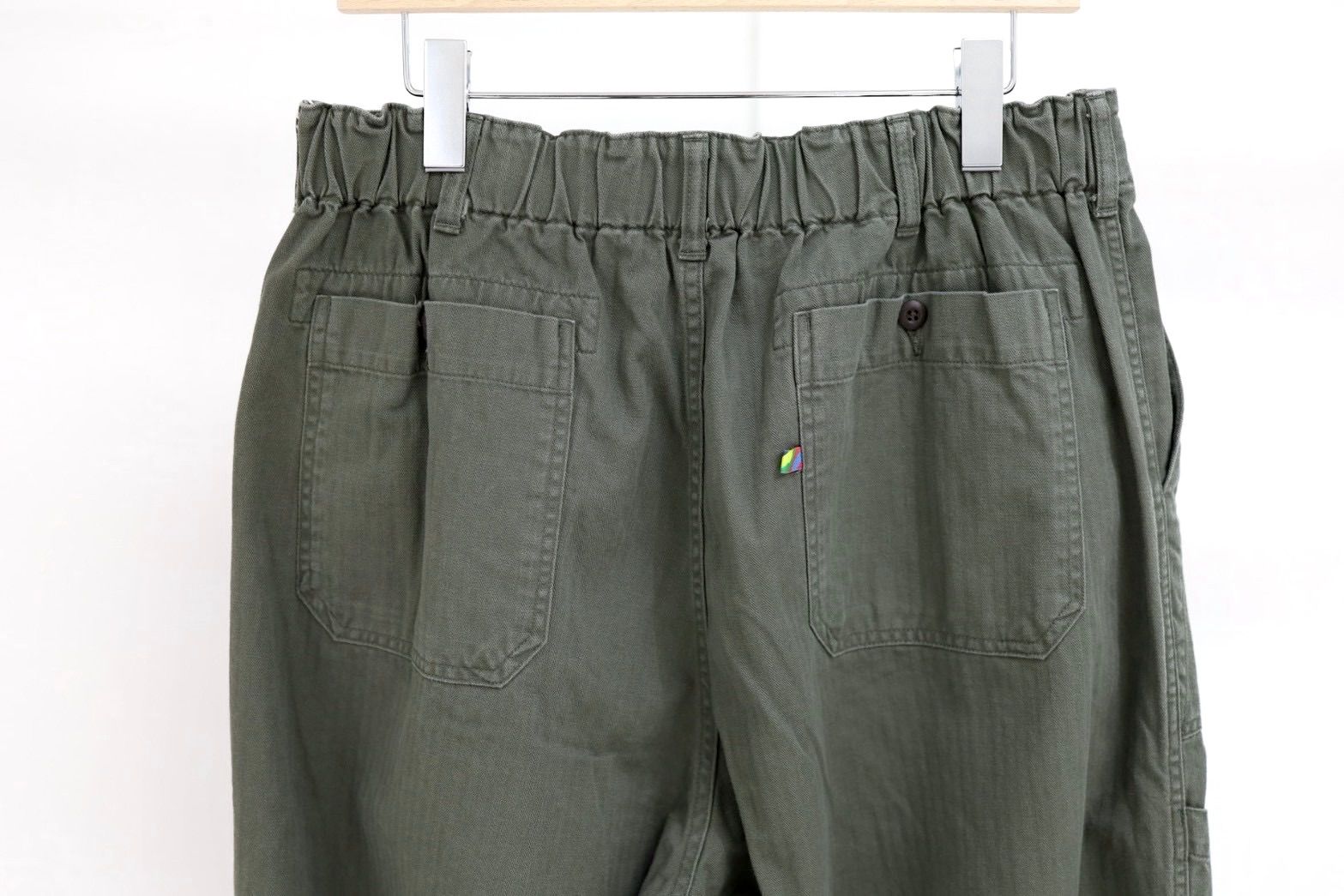 イズネス26AW NU Balloon EZ Pants(26AW_28_1008AWPT02)KHAKI☆8月29日(土)発売！