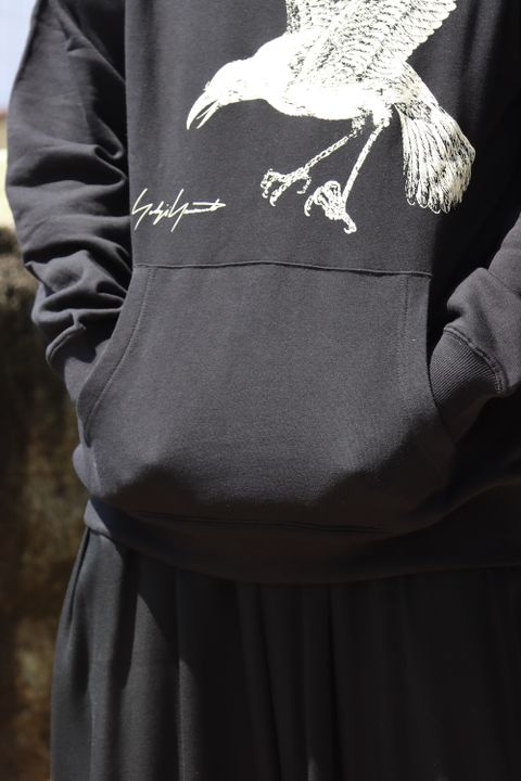 Yohji Yamamoto×New Era CROW PRINT SWEAT PULLOVER HOODIE style.2022.4.12.