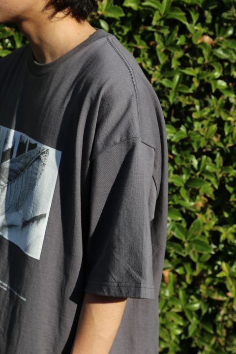 Graphpaper POET MEETS DUBWISE for Graphpaper Oversized Tee “WORDS AND SILENCE” style. 2021.06.21.
