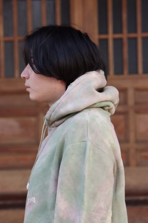 doublet WASTE VEGETABLE DYED HOODIE(22SS28CS209) style.2022.1.15.