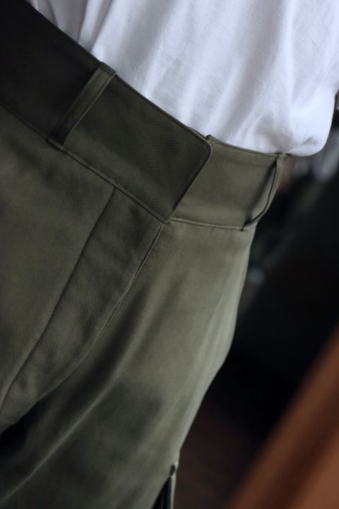 blurhms SS24 blurhms ROOTSTOCK Cotton Serge 47 Pants"OLIVE"スタイル