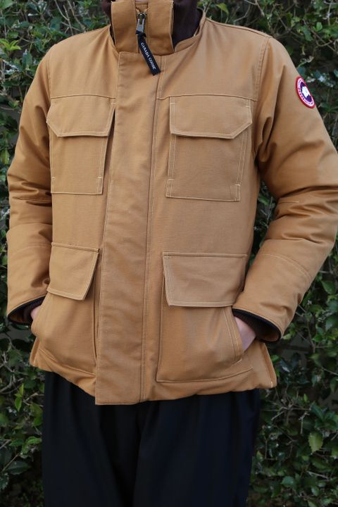 CANADA GOOSE×JUNYA WATANABE MANより、綿ダックコラボレーションダウンジャケット "BROWN" style.2020.12.5